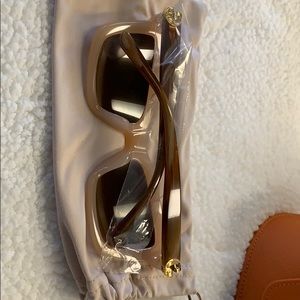 Tory Burch Accessories - Tory Burch Sunglasses Tory Burch Accessories - Tory Burch Sunglasses